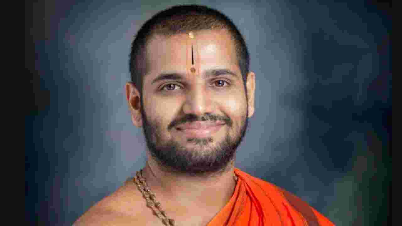 Sri Vishwallabha Tirtharu